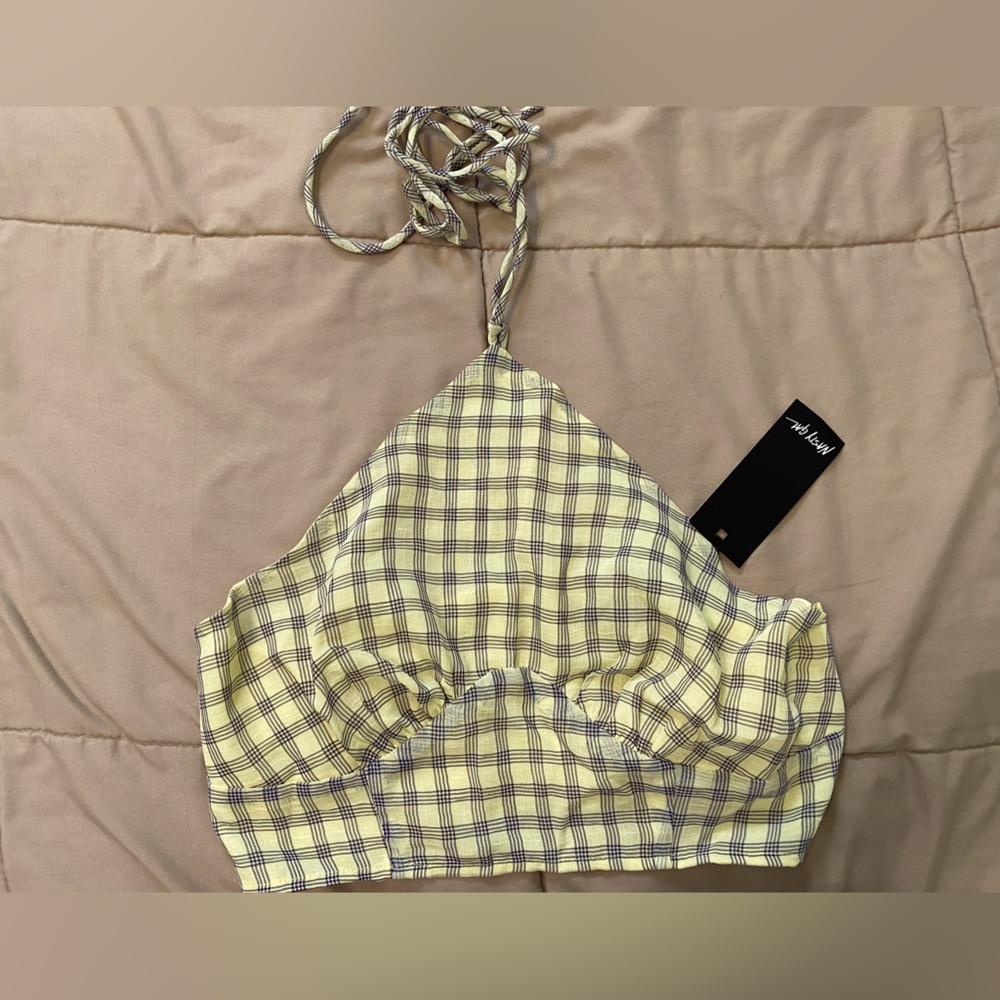 Nasty Gal - Halter crop top